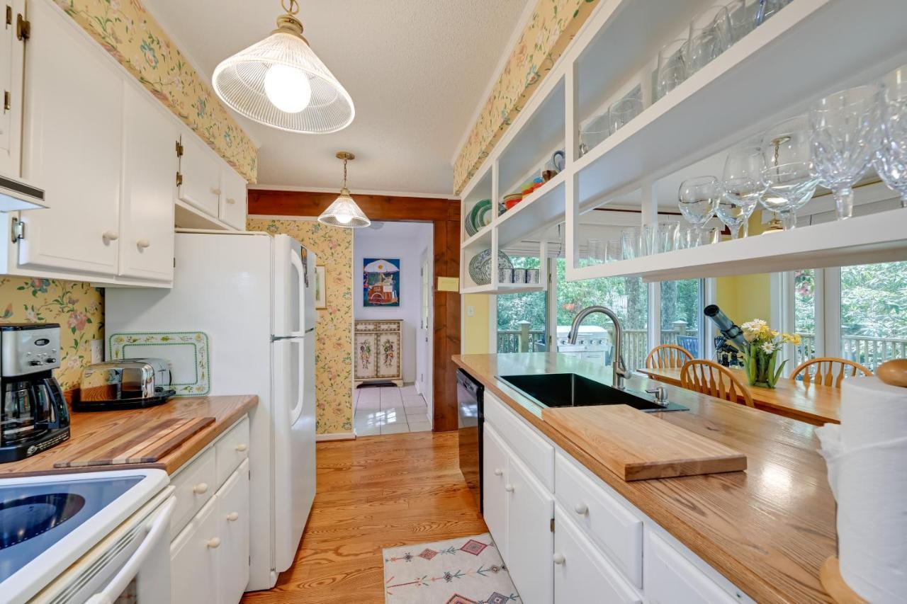 Smallwood Cute Highlands Home With Screened Porch! Exterior foto